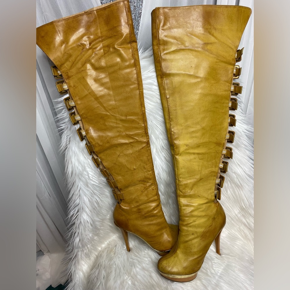 Michael Antonio knee High boots